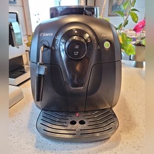 Super-automatic espresso maker - Philips Saeco Xsmall